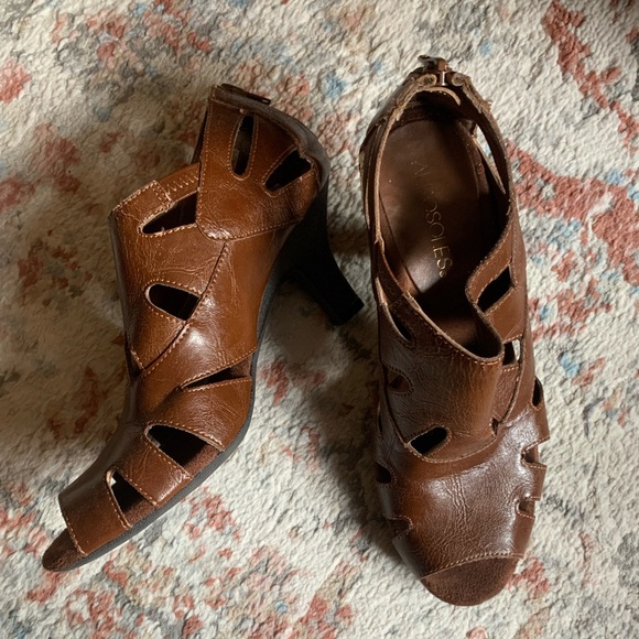 Aerosoles Fax Haven Size 7.5 - Picture 6 of 7